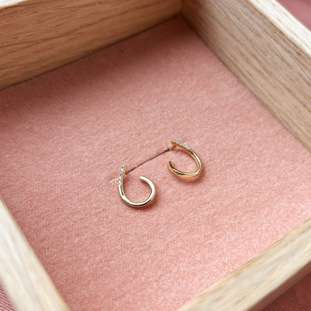 *Øreringe cubic zir. 8 kt.