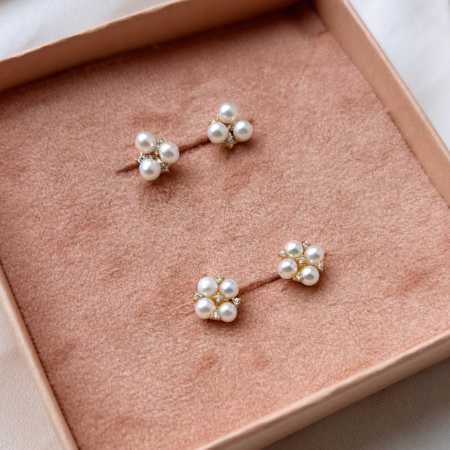 *Øreringe fkp./cubic zir. 8 kt.