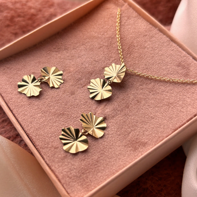 *Ørerhængere plissé 8 kt.