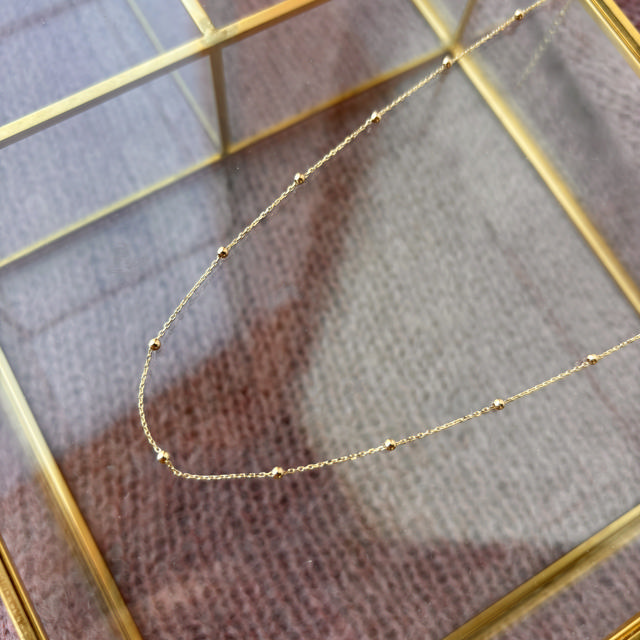 *Halskæde kugler  42+3cm 8 kt.