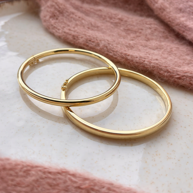 *Armring 4 mm. sølv fg.