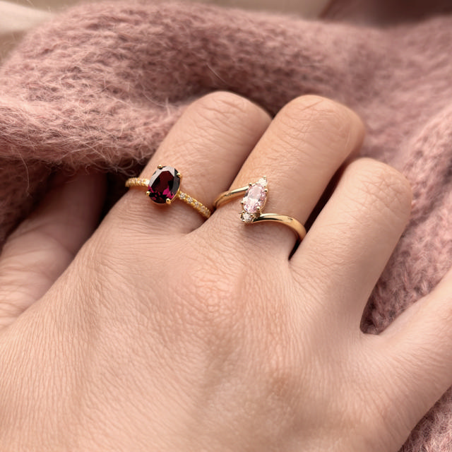*Ring rhodolit/cubic zir. 8 kt.