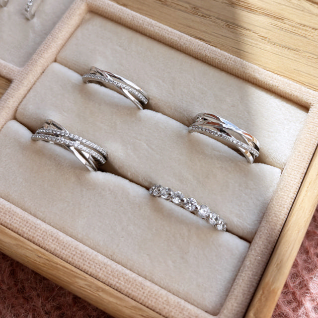 *SoHo ring cubic zir. sølv rh.