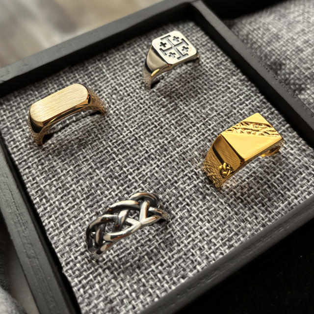 *Herrering sølv ox.