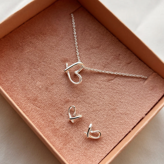 *Pixel smykkesæt hjerte sølv