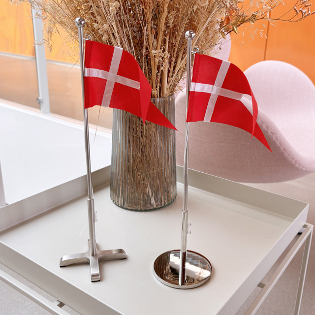 Flagstang 30 cm m. blank rund fod 80 mm stål