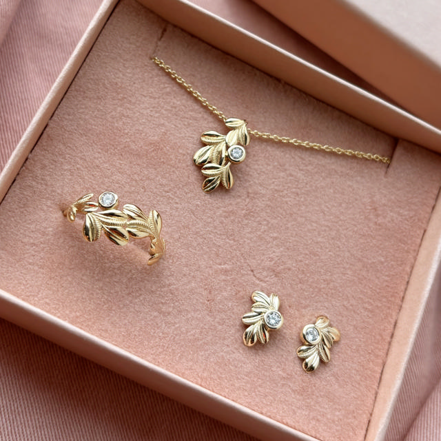 Earsticks zir. 333 yell.