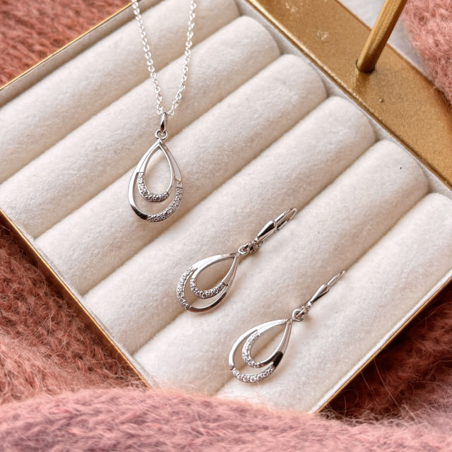 Earhanger zir. 925 rho.