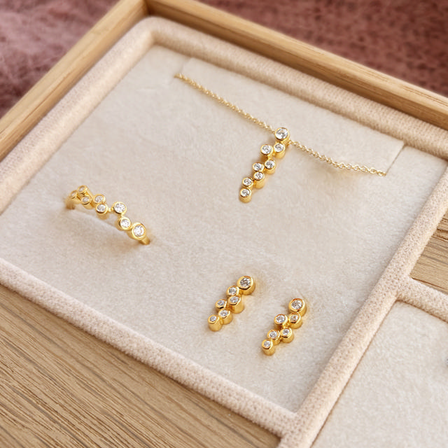 Earsticks zir. 925 goldplated